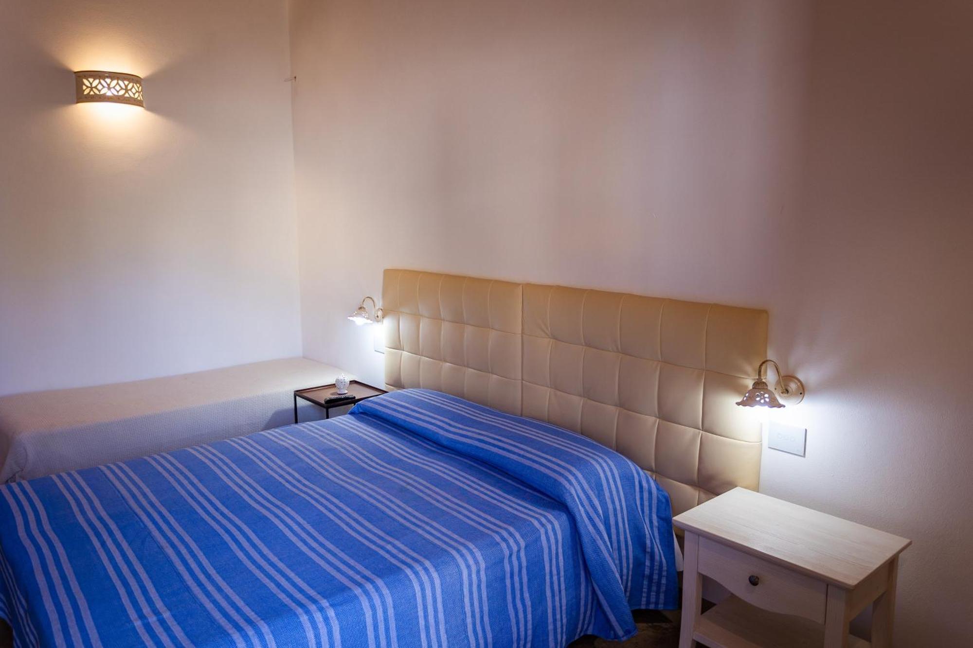 Villa Giardino Delle Zie: Charming Retreat with Half-Board Option Tricase Exterior photo