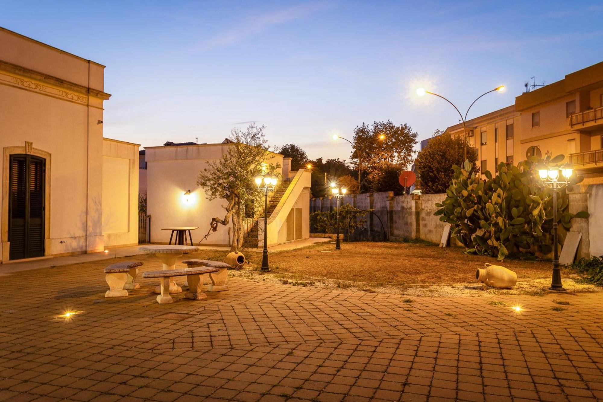 Villa Giardino Delle Zie: Charming Retreat with Half-Board Option Tricase Exterior photo